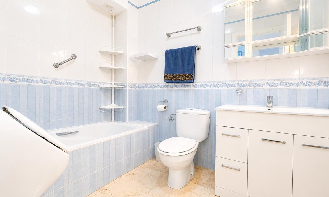 Revente - Appartement -
Los Dolses - Inland