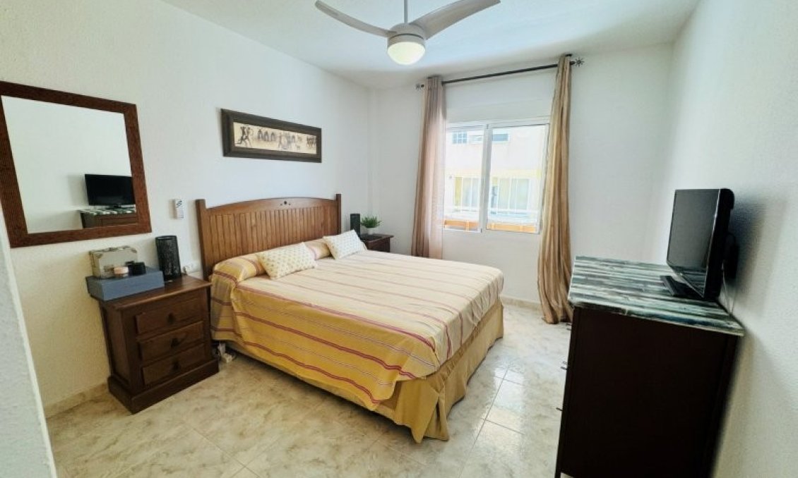 Segunda mano - Apartamento -
La Mata - Costa Blanca