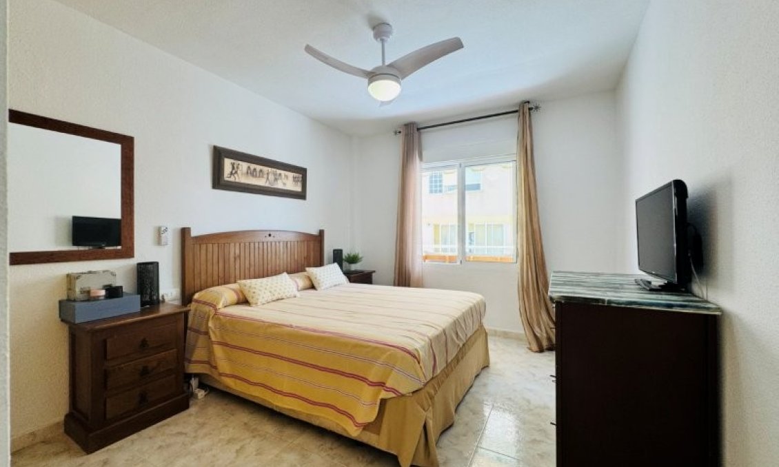 Segunda mano - Apartamento -
La Mata - Costa Blanca
