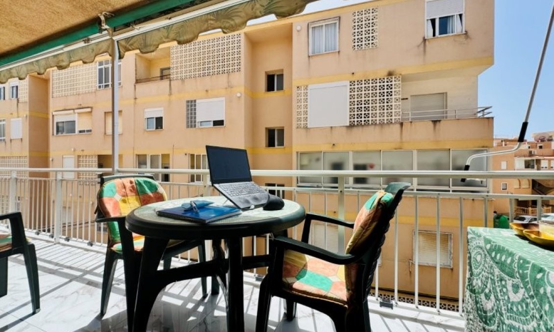 Segunda mano - Apartamento -
La Mata - Costa Blanca