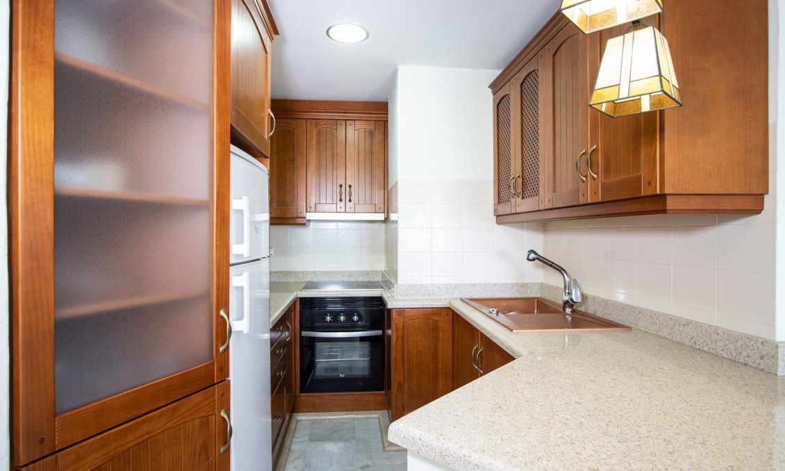 Segunda mano - Apartamento -
Torrevieja - Los Frutales