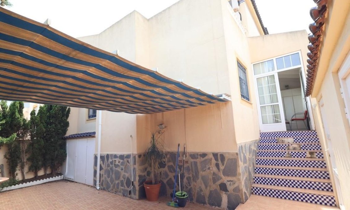 Segunda mano - Adosado -
Torrevieja - Costa Blanca
