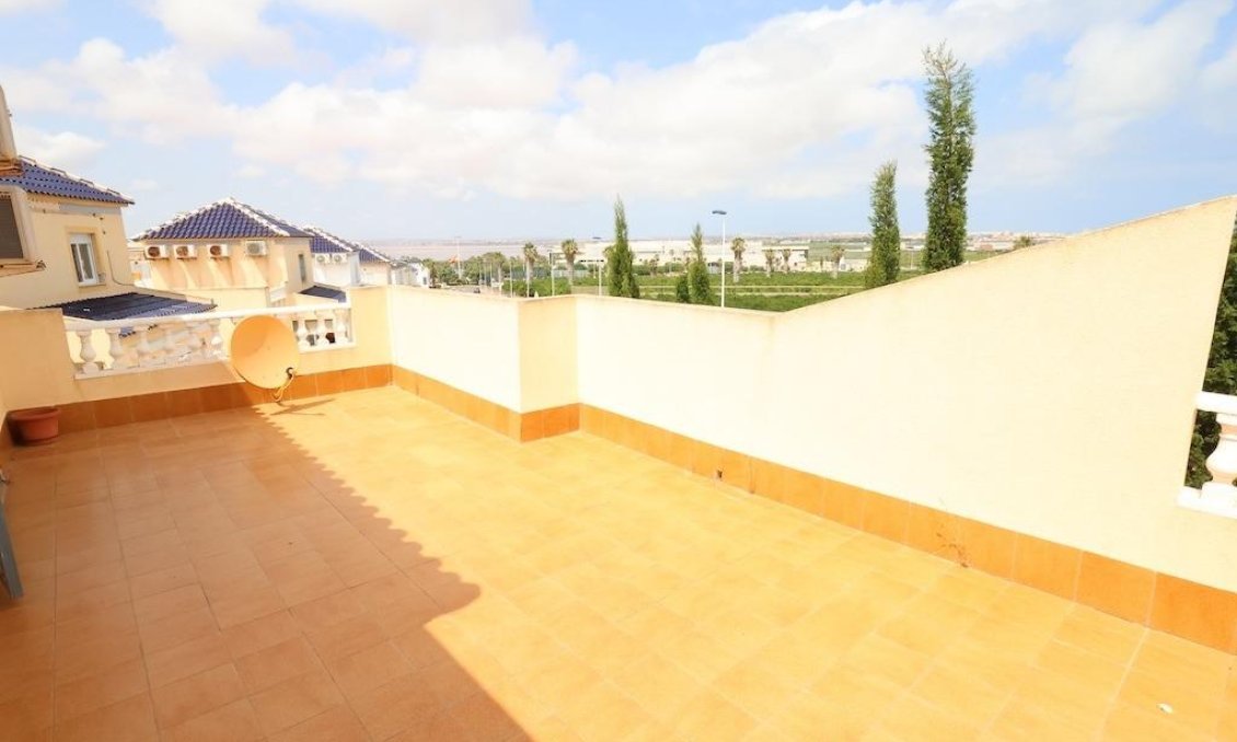Segunda mano - Adosado -
Torrevieja - Costa Blanca