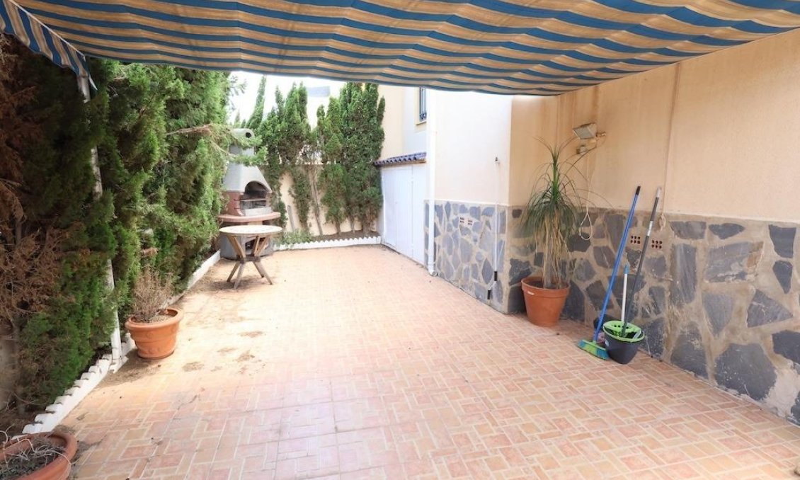 Segunda mano - Adosado -
Torrevieja - Costa Blanca