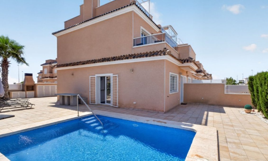 Segunda mano - Adosado -
Orihuela - Inland