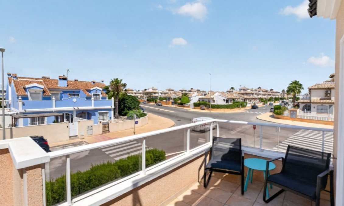 Segunda mano - Adosado -
Orihuela - Inland