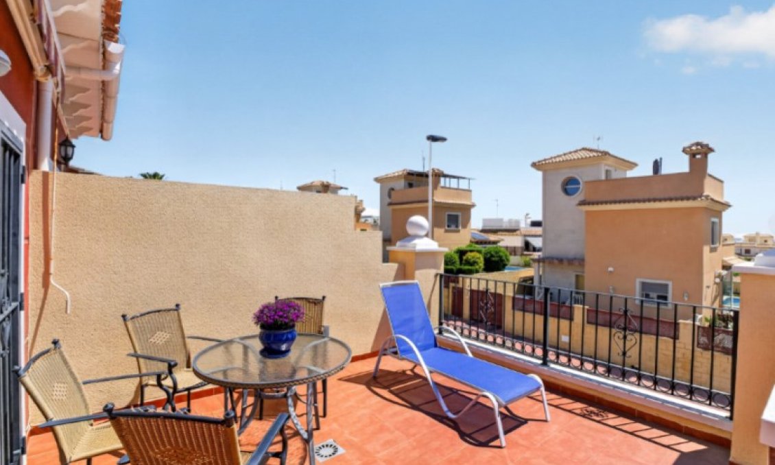 Wiederverkauf - Stadthaus -
Torrevieja - Costa Blanca