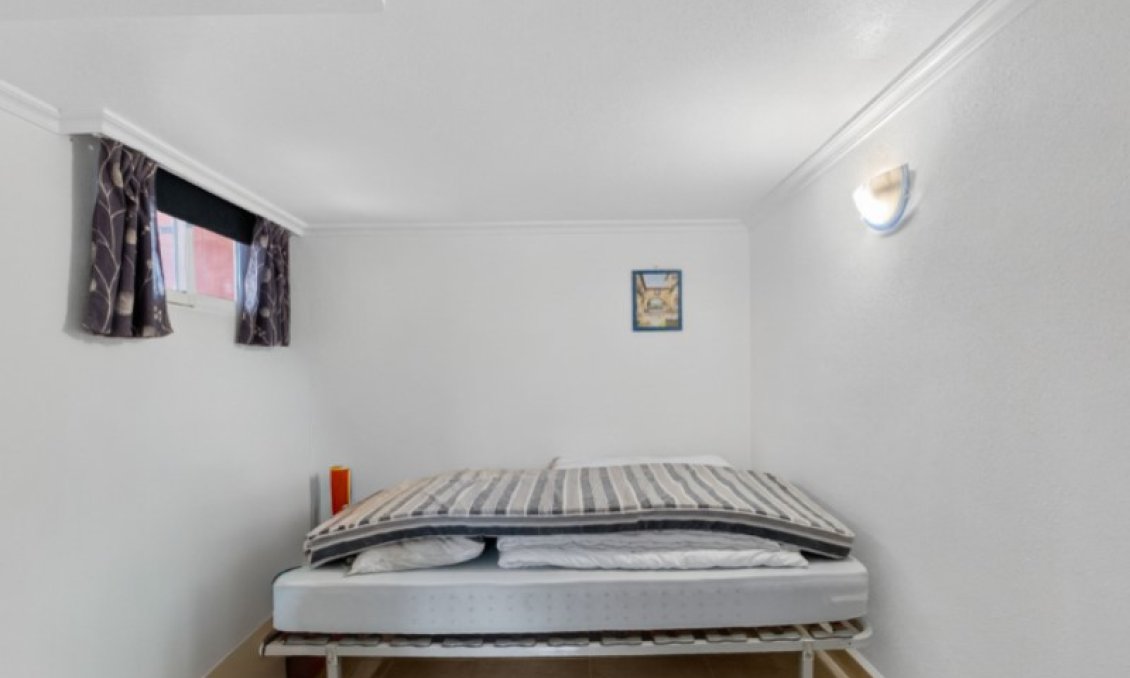 Wiederverkauf - Stadthaus -
Torrevieja - Costa Blanca