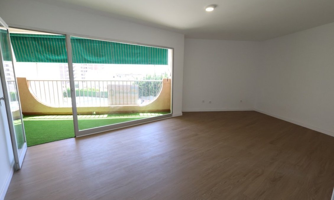 Revânzare - Apartament -
Orihuela Costa - Costa Blanca