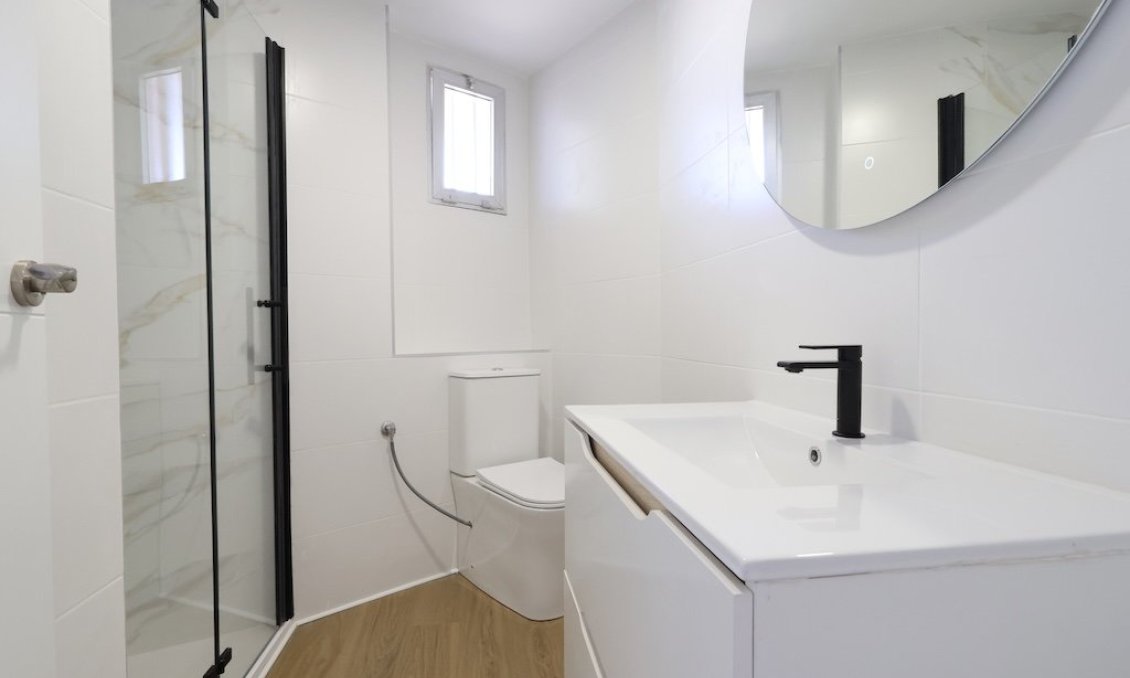 Revânzare - Apartament -
Orihuela Costa - Costa Blanca