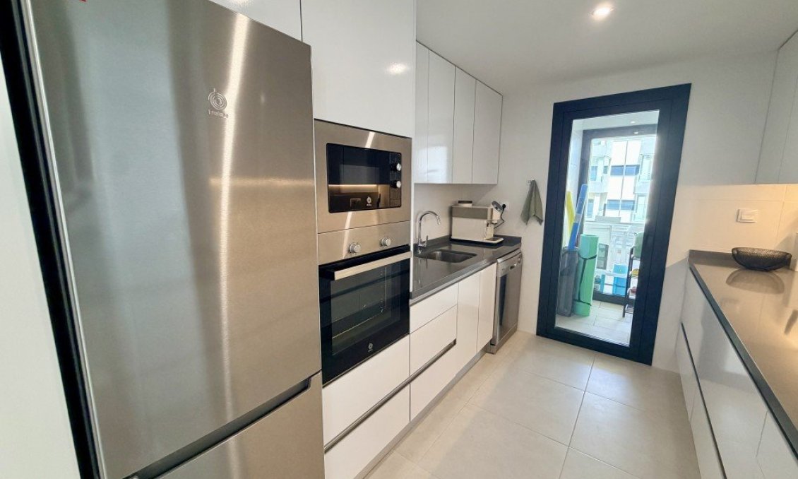 Revânzare - Apartament -
Orihuela Costa - Costa Blanca