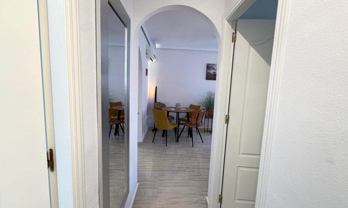 Wiederverkauf - Stadthaus -
Orihuela Costa - Los Dolses