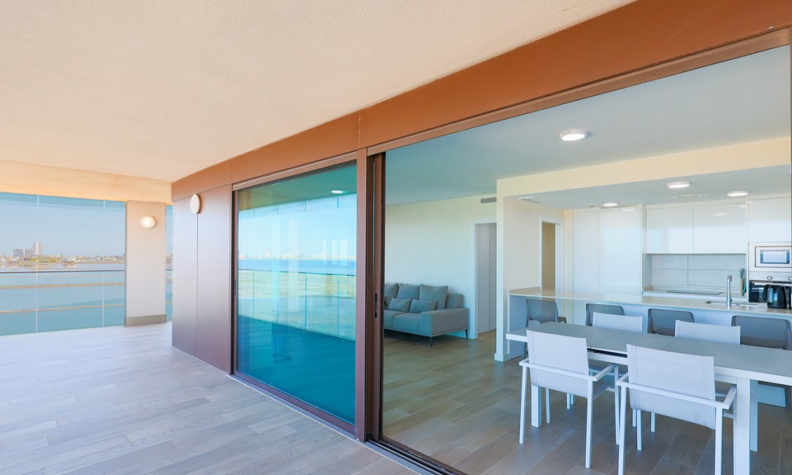 Segunda mano - Apartamento -
Playa Honda - Costa Calida