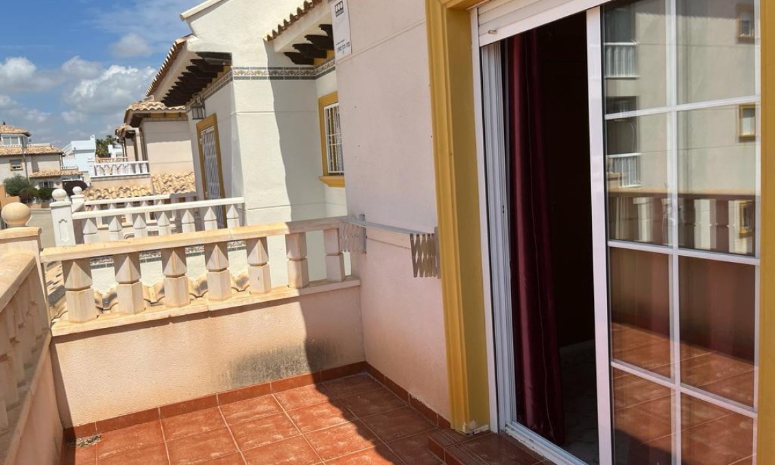 Segunda mano - Adosado -
Orihuela Costa - Montezenia