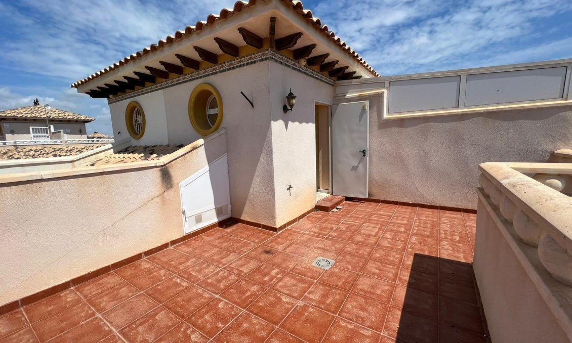 Segunda mano - Adosado -
Orihuela Costa - Montezenia