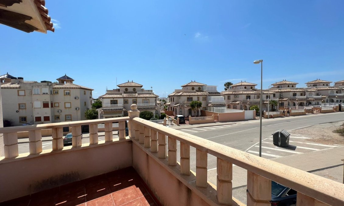 Segunda mano - Adosado -
Orihuela Costa - Montezenia