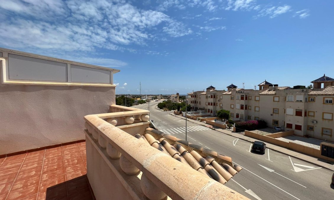 Segunda mano - Adosado -
Orihuela Costa - Montezenia