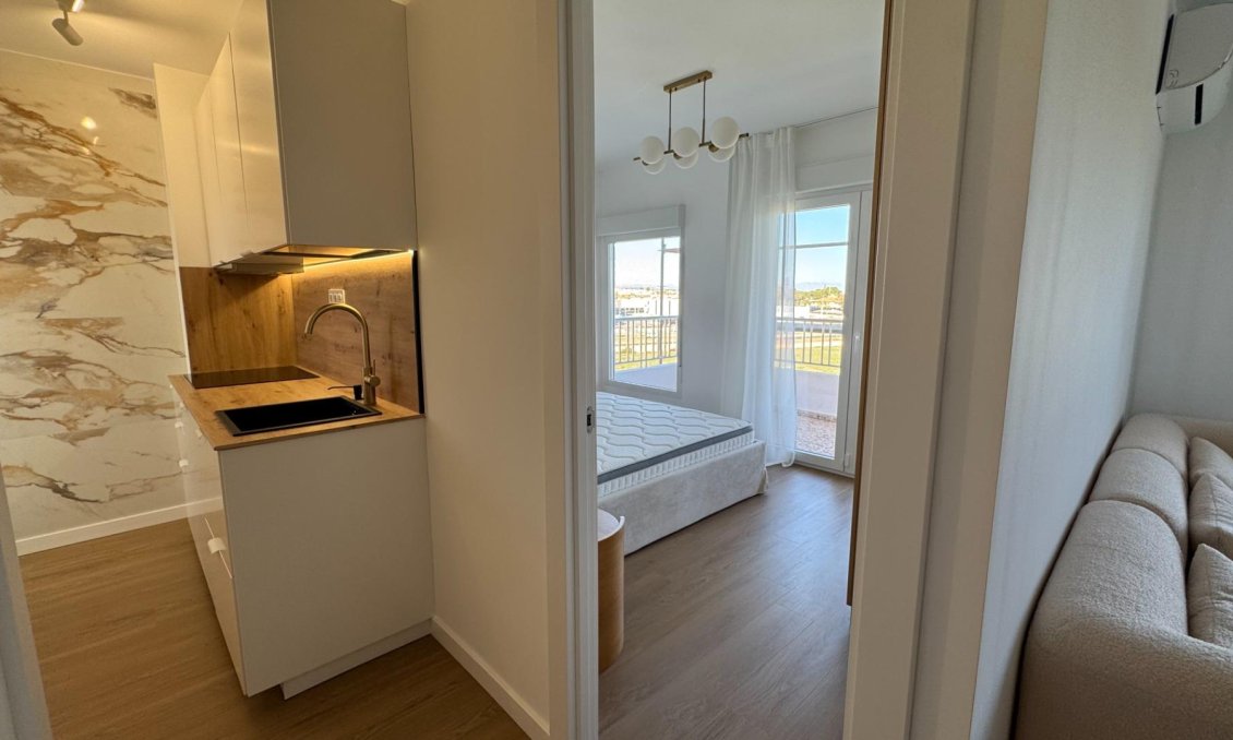 Resale - Penthouse -
Torrevieja - Punta Prima