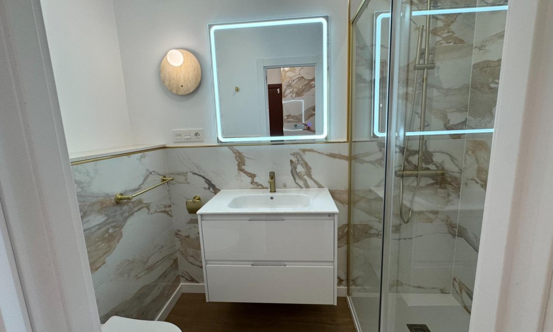 Resale - Penthouse -
Torrevieja - Punta Prima