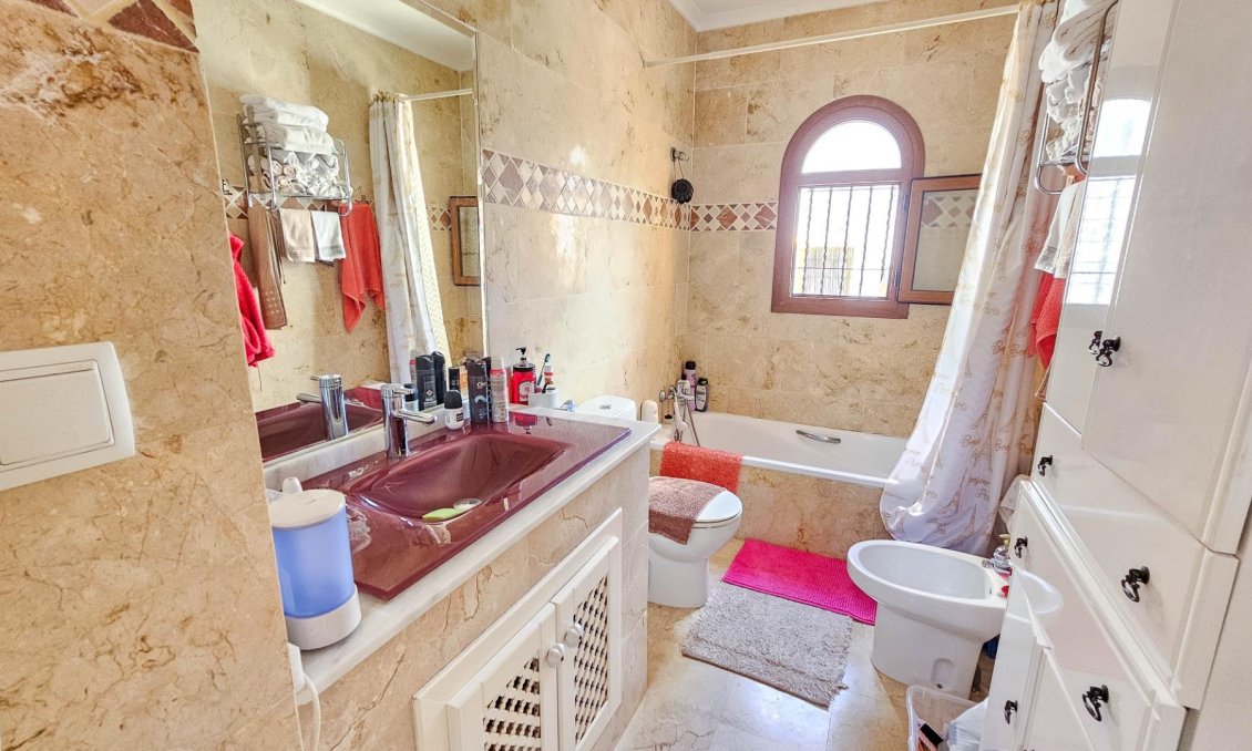 Resale - Townhouse -
Orihuela Costa - PAU 8