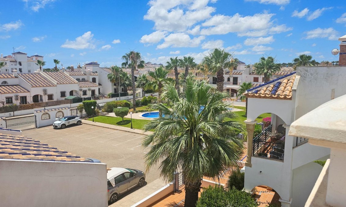 Resale - Townhouse -
Orihuela Costa - PAU 8