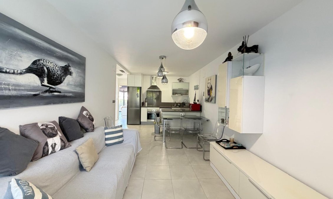 Segunda mano - Apartamento -
Orihuela Costa - Altos De Campoamor