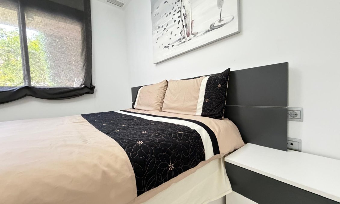 Segunda mano - Apartamento -
Orihuela Costa - Altos De Campoamor
