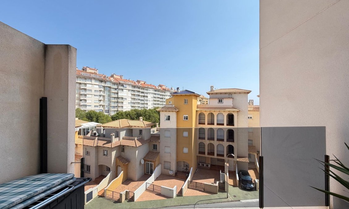 Segunda mano - Apartamento -
Orihuela Costa - Altos De Campoamor