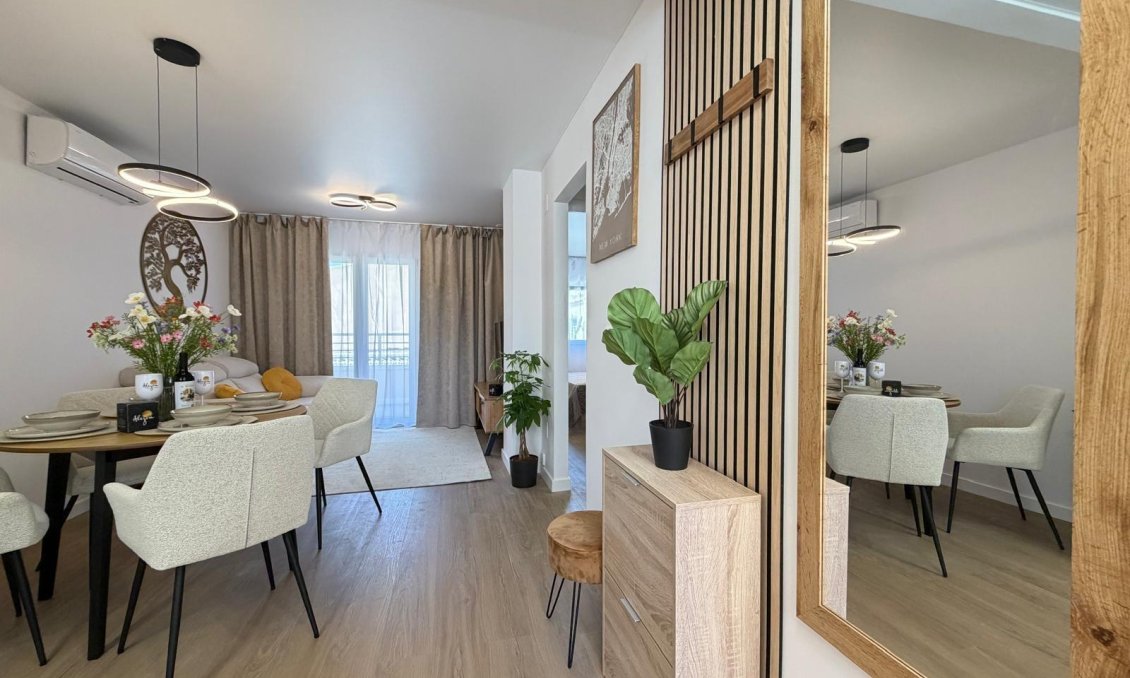 Revânzare - Apartament -
Torrevieja - Nueva Torrevieja
