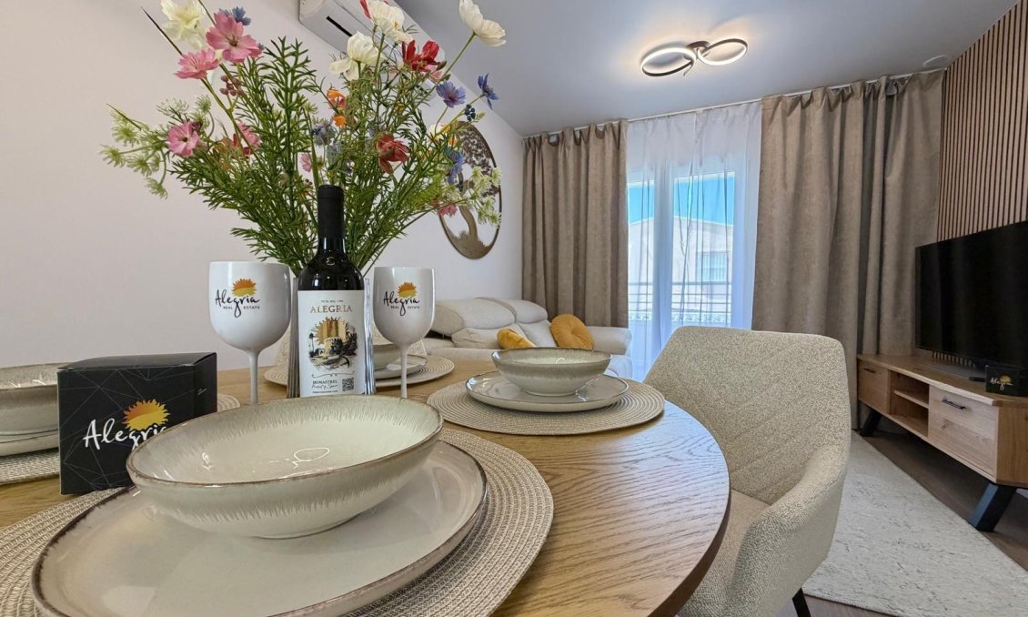 Revânzare - Apartament -
Torrevieja - Nueva Torrevieja