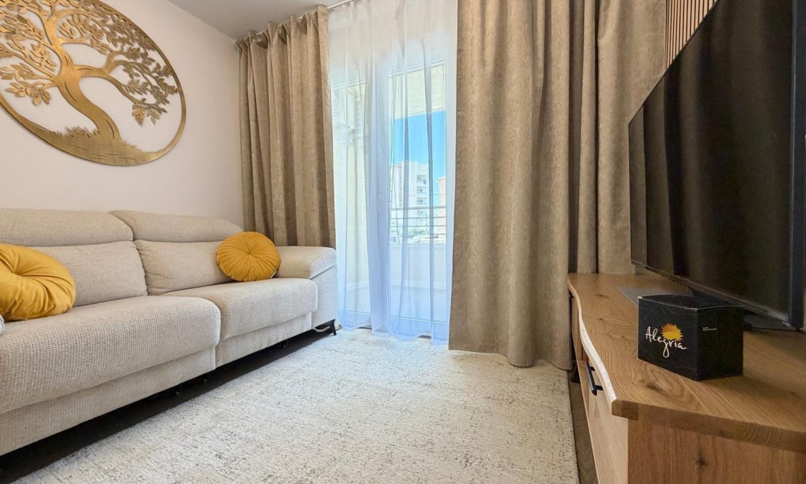 Revânzare - Apartament -
Torrevieja - Nueva Torrevieja