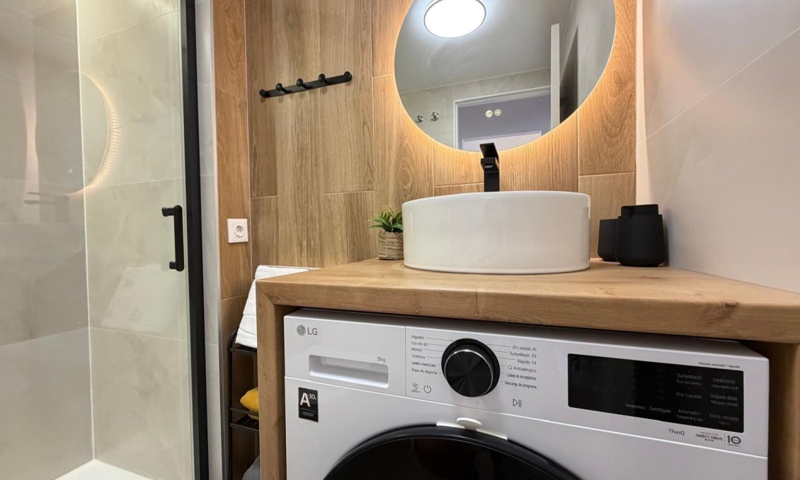 Revânzare - Apartament -
Torrevieja - Nueva Torrevieja