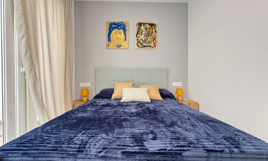 Segunda mano - Apartamento -
Torrevieja - Estacion De Autobuses