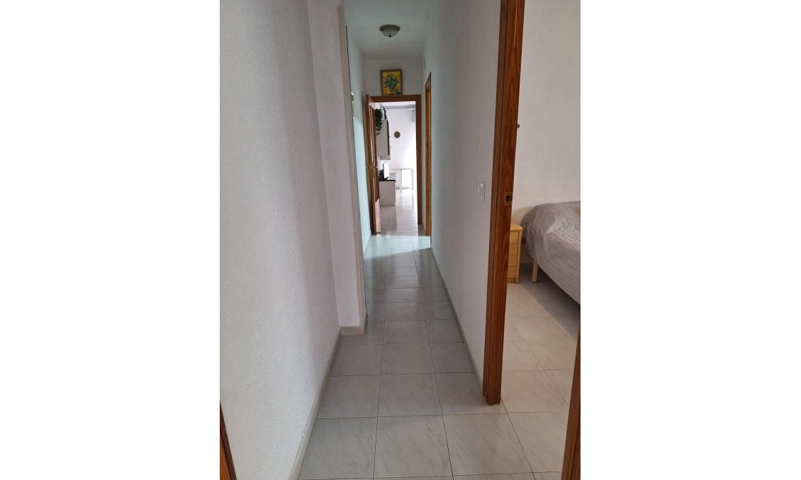 Segunda mano - Ático -
Torrevieja - Playa del Cura
