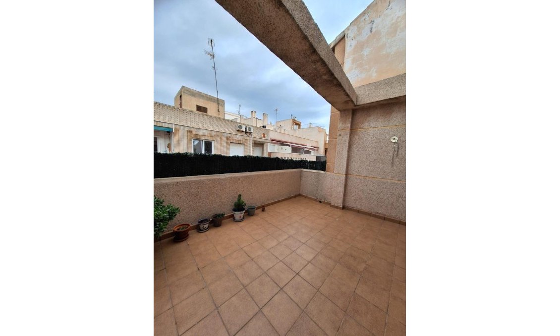 Segunda mano - Ático -
Torrevieja - Playa del Cura