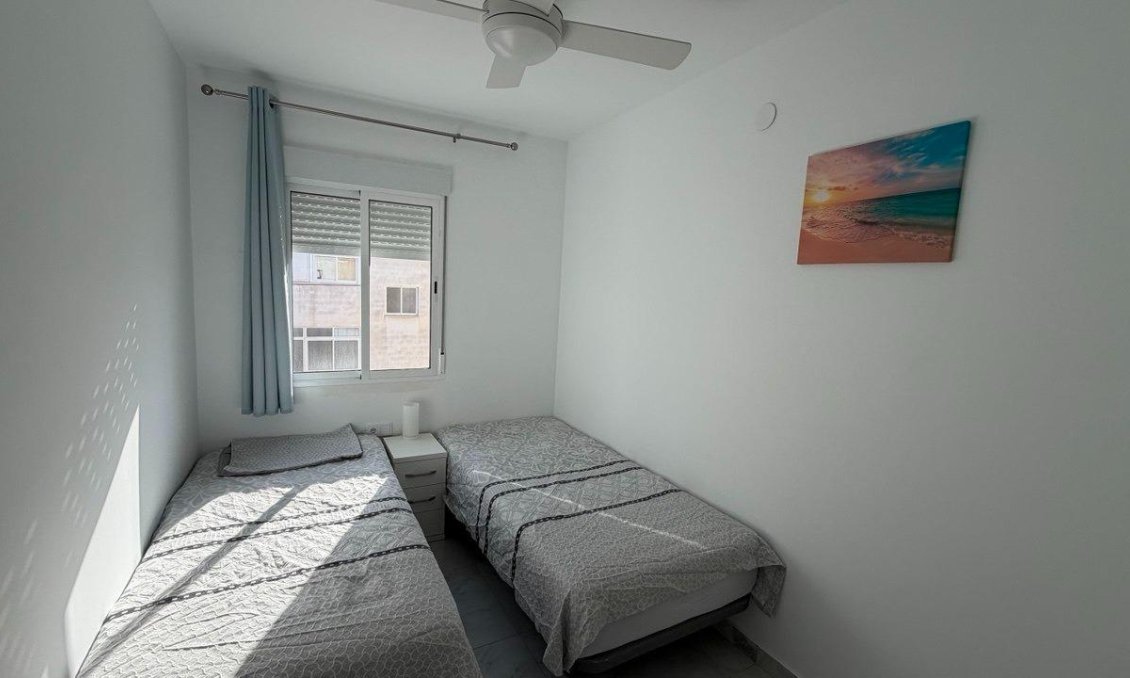 Wiederverkauf - Wohnung -
Torrevieja - Curva Del Palangre