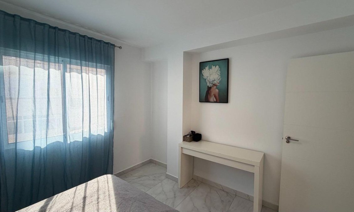 Wiederverkauf - Wohnung -
Torrevieja - Curva Del Palangre