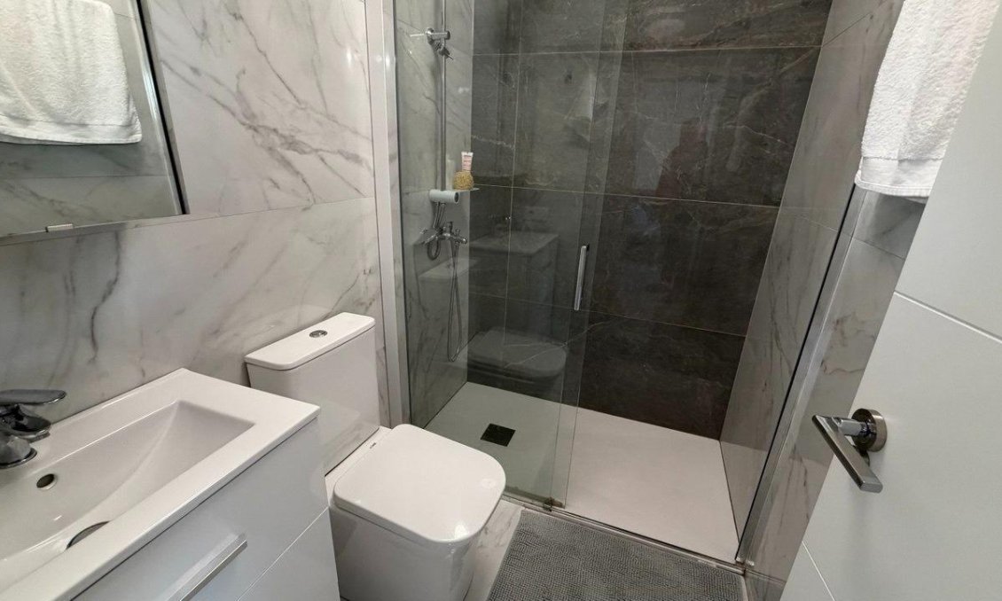 Wiederverkauf - Wohnung -
Torrevieja - Curva Del Palangre