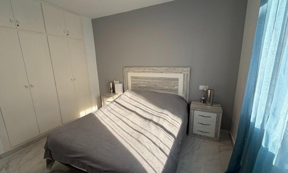 Wiederverkauf - Wohnung -
Torrevieja - Curva Del Palangre