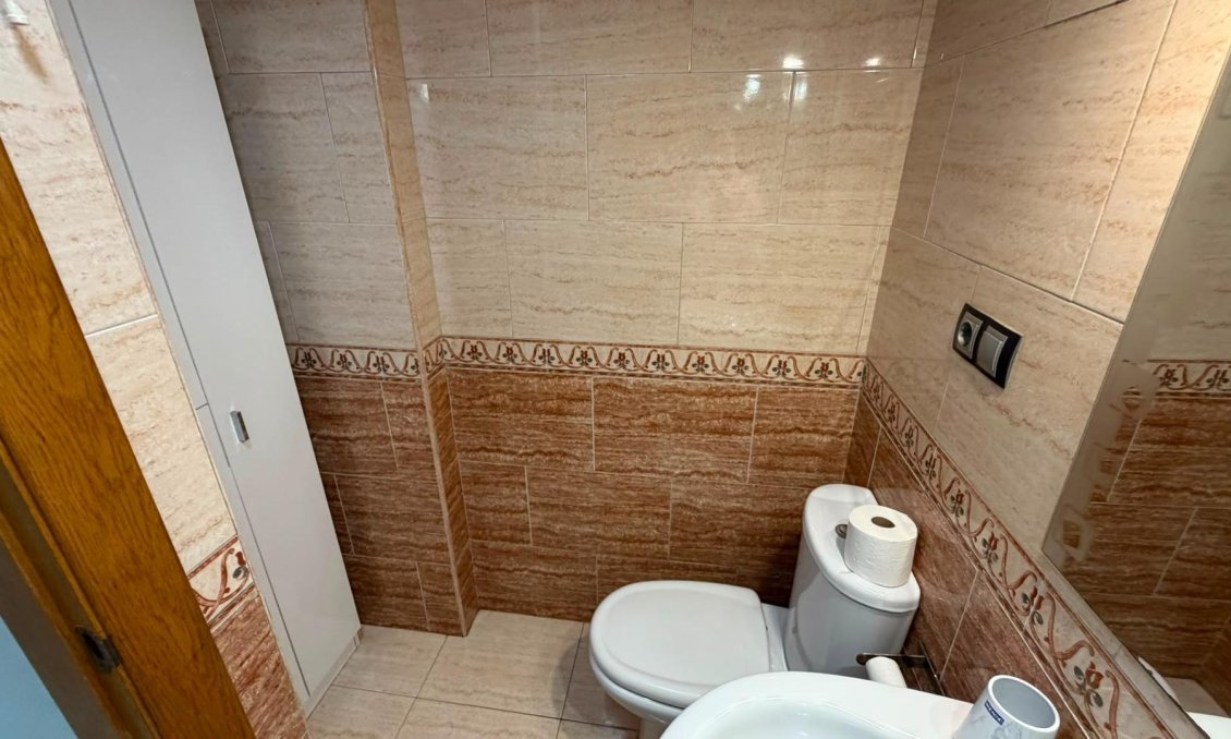 Wiederverkauf - Wohnung -
Torrevieja