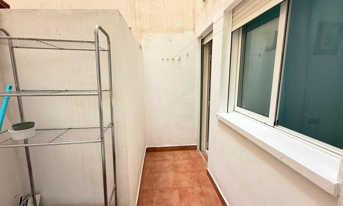 Wiederverkauf - Wohnung -
Torrevieja