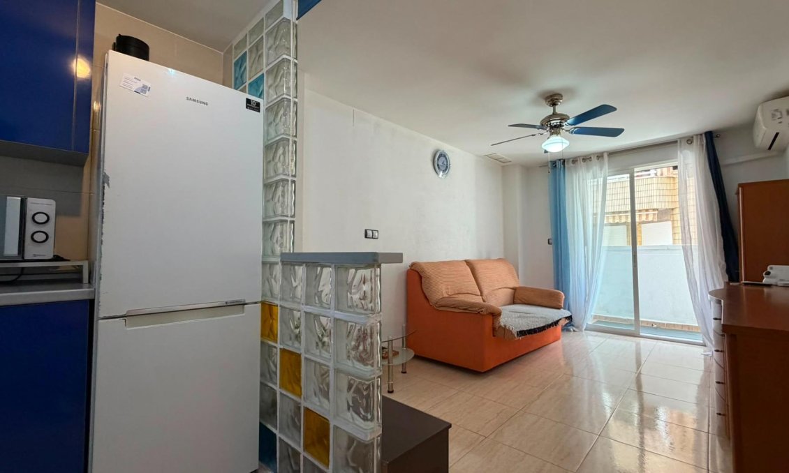Wiederverkauf - Wohnung -
Torrevieja