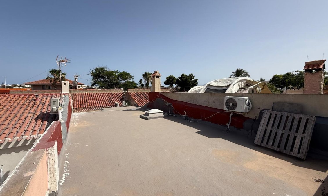 Wiederverkauf - Stadthaus -
Torrevieja - Torreta Florida