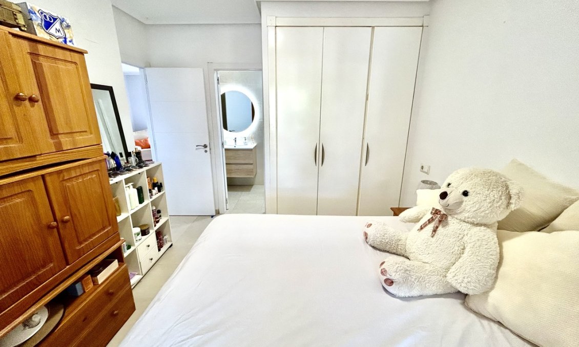 Használt Ingatlanok - Apartman -
Villamartin - Costa Blanca