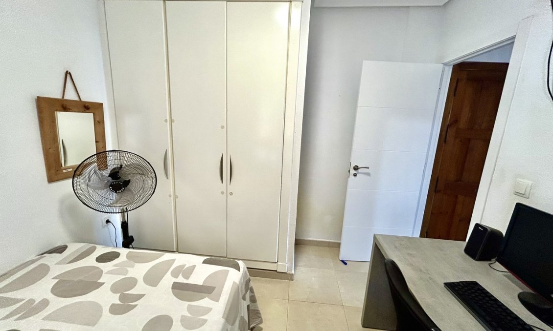 Használt Ingatlanok - Apartman -
Villamartin - Costa Blanca