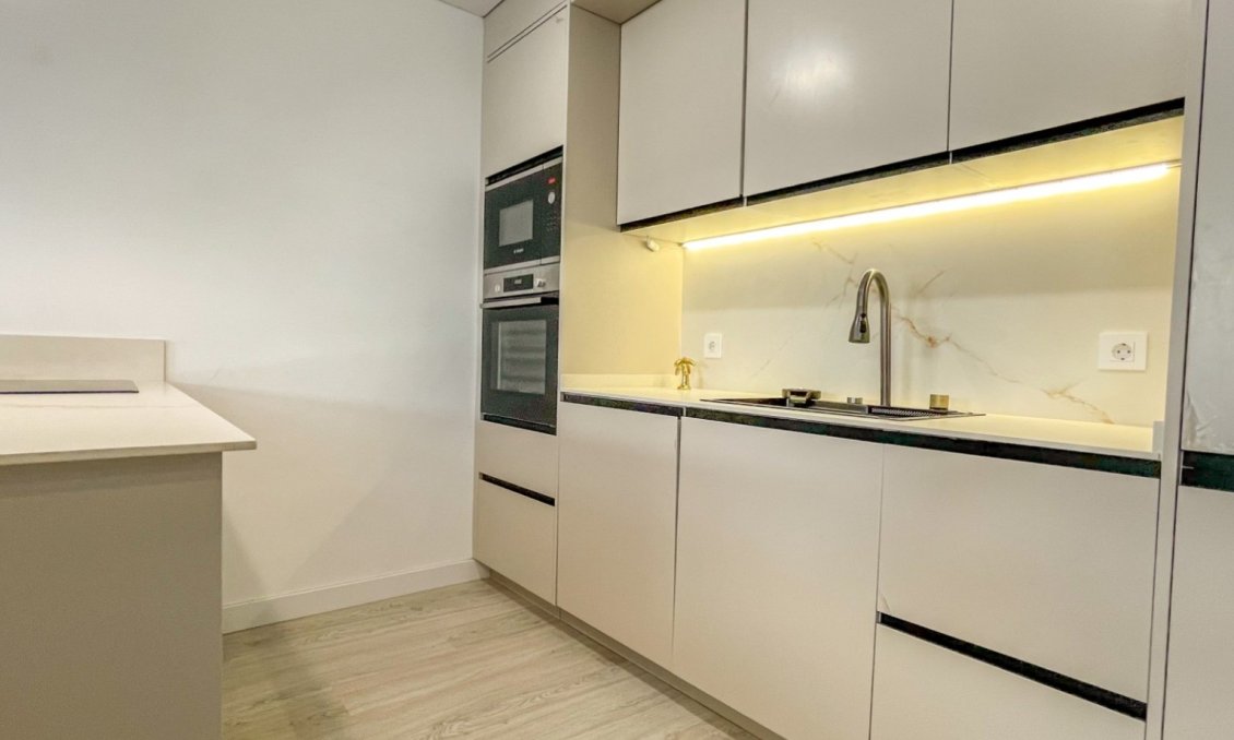 Revente - Appartement -
Torrevieja - Costa Blanca