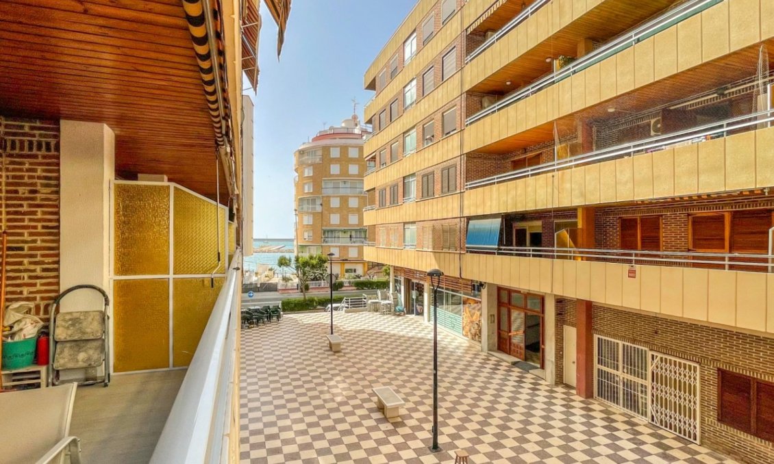 Revente - Appartement -
Torrevieja - Costa Blanca