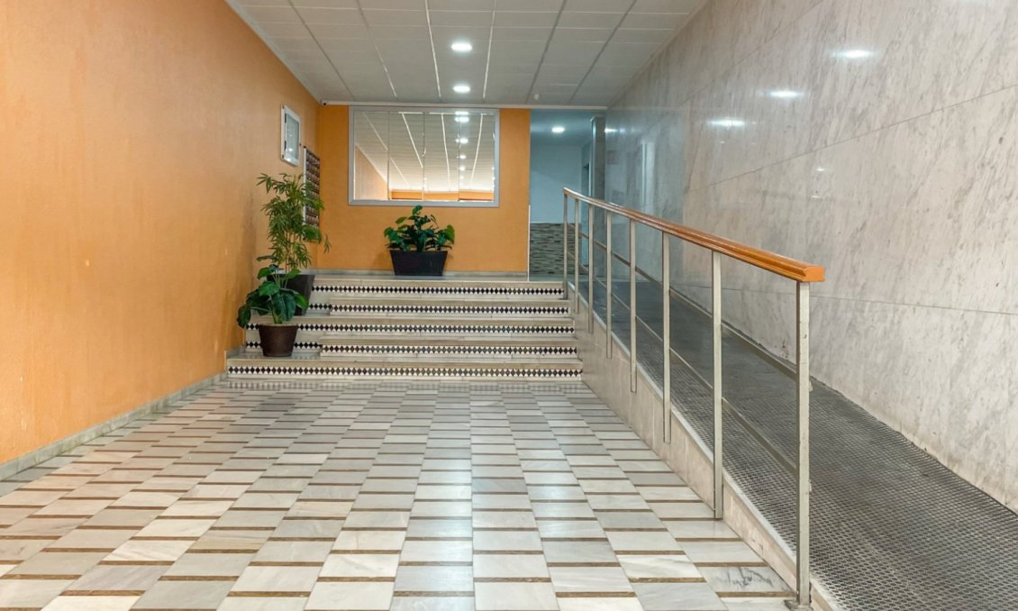Revente - Appartement -
Torrevieja - Costa Blanca