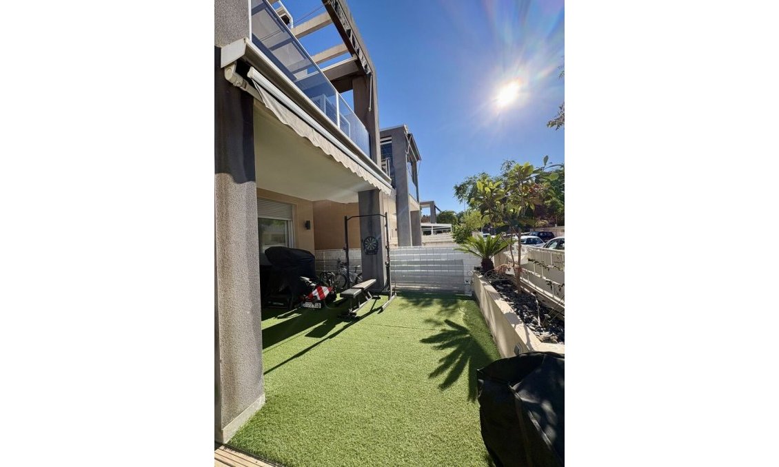 Használt Ingatlanok - Apartman -
Guardamar del Segura - Costa Blanca