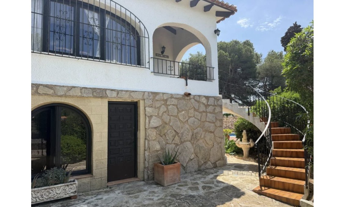 Segunda mano - Villa -
Jávea - Costa Blanca